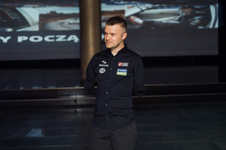 Bartosz Ostałowski na konferencji agro Inter Cars w Mikołajkach