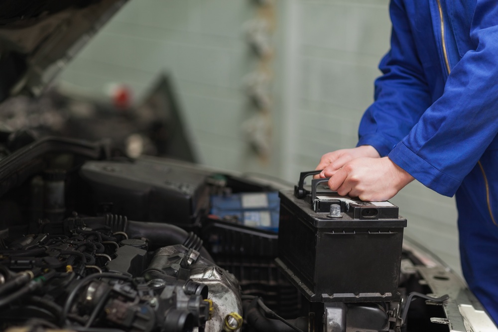 Verificarea bateriei in atelierele auto