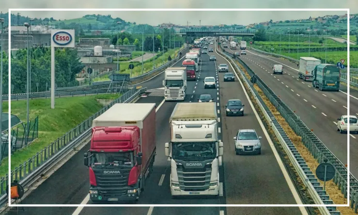 Ekologiškas plienas sunkvežimiuose Ekologiškas plienas sunkvežimiams jau yra pasiekiamas rinkoje.
