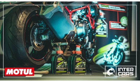 Ekskluzivno u Inter Carsu pronađite Kawasaki Lime Green by Motul motorno ulje!