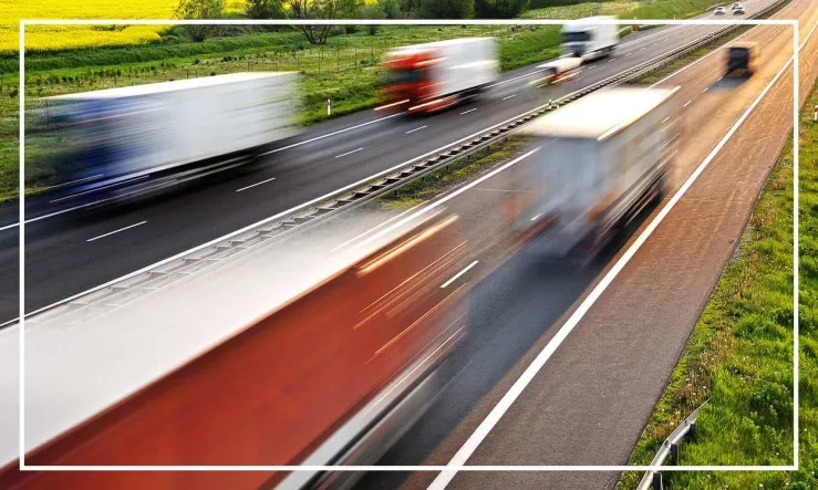 Dalių sunkvežimiams rinka auga, tačiau nestinga ir iššūkių Dalis sunkvežimiams ir komerciniam transportui tiekiančios įmonės praėjusiais metais padidino savo apyvartas.
