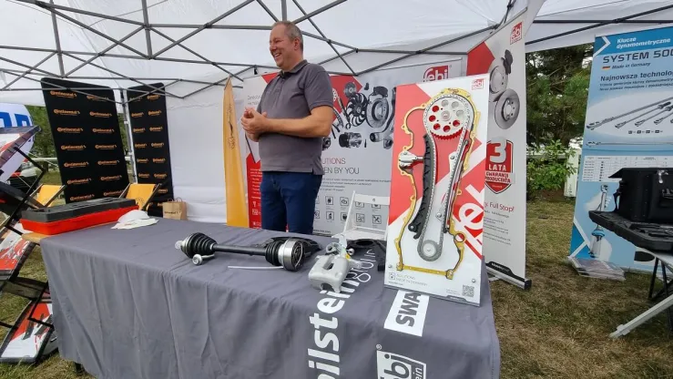 Przystanek Lato Inter Cars stoisko Febi