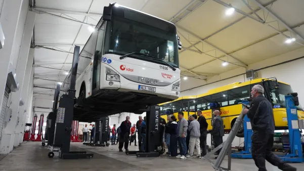 EVERTHDM84 mobile column lifts