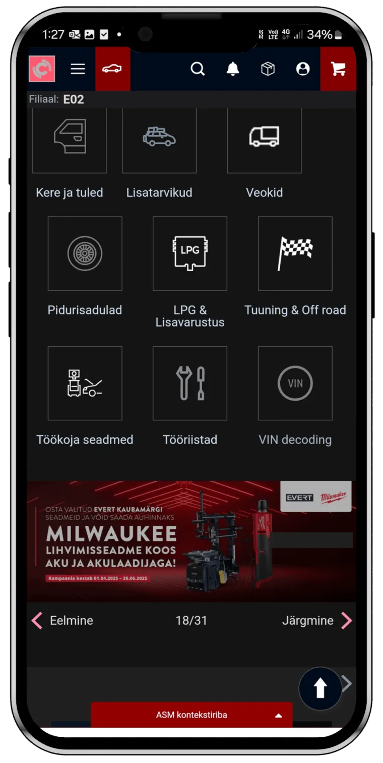 Nutitelefoni ekraan autokategooriate menüü ja Milwaukee kampaaniabänneriga