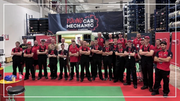 Iš svajonės į tarptautinį „Young Car Mechanic“ konkursą: Gedo Alekveravičiaus kelias prasidėjo dar darželyje