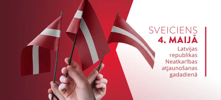Trīs Latvijas karogi, kas simbolizē Neatkarības atjaunošanu 4. maijā.