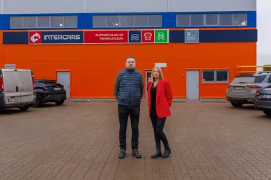 Saruna ar Inter Cars Latvija filiāles Brasla’V12 un Jelgava V51 īpašnieku Andri Ancānu.