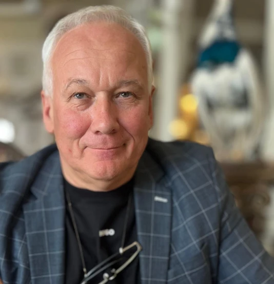 Intervija ar Aldi Vasiļevski Simts cilvēku komanda un viens mērķis – kvalitatīvs serviss