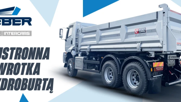 Trójkierunkowy pickper z wywrotką Febar z hydrauliczną klapą bagażnika, co pokazuje solidną konstrukcję i funkcjonalność.