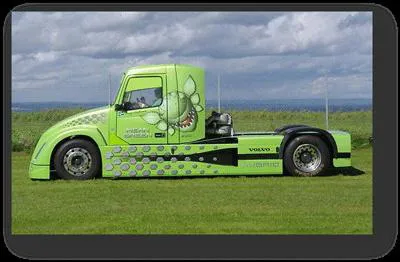 Volvo Mean Green Hybrydowy