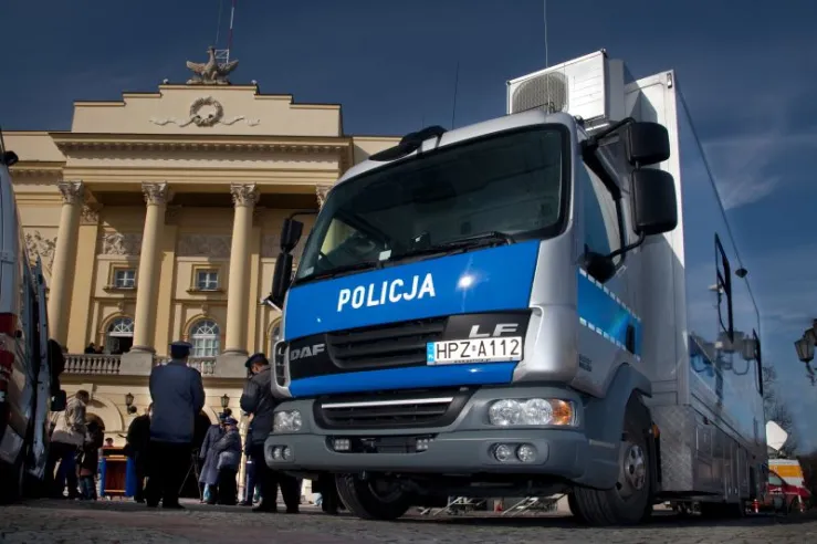 Mobilne centra dowodzenia na podwoziach DAF LF dla warszawskiej Policji