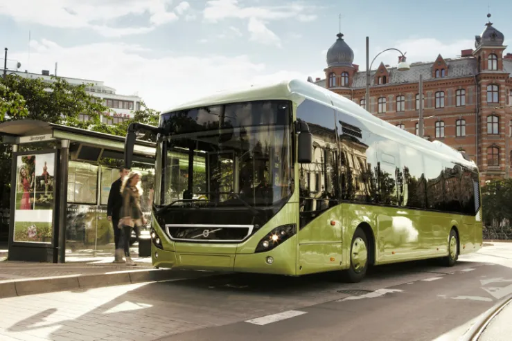 Volvo przechodzi na autobusy hybrydowe