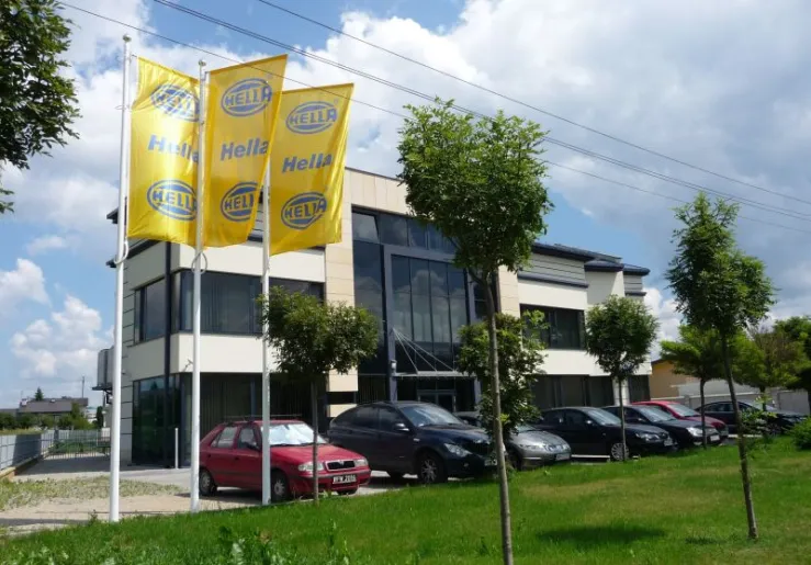 Hella Polska- Wał Miedzeszyński 552, Warszawa.