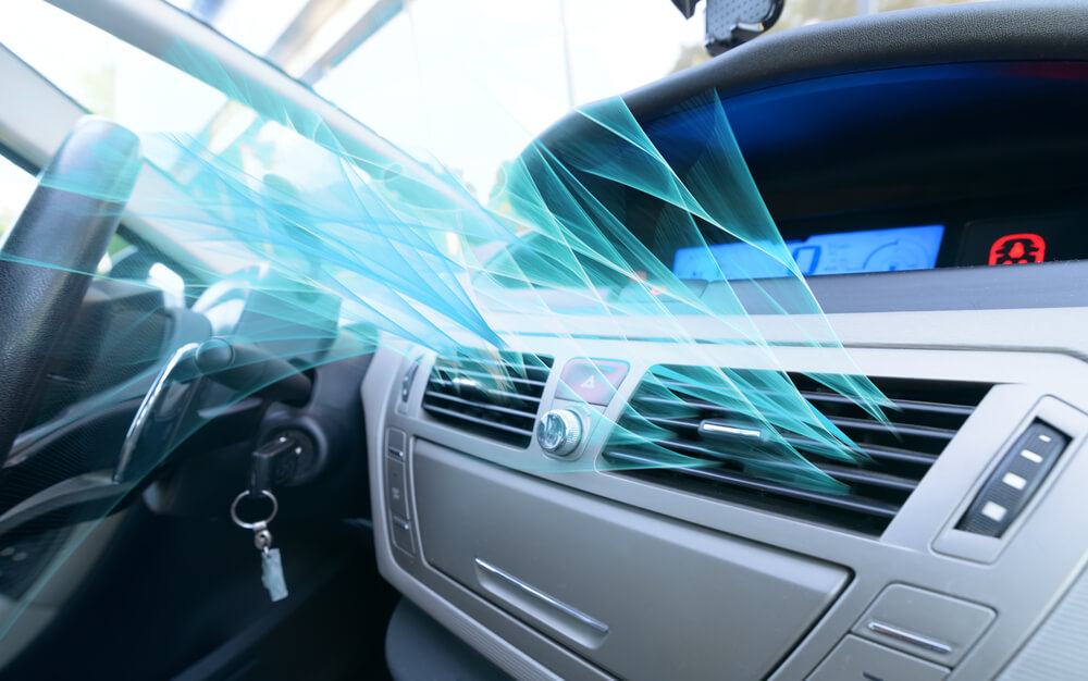 Odgrzybianie klimatyzacji samochodowej – sposoby, ceny, poradnik