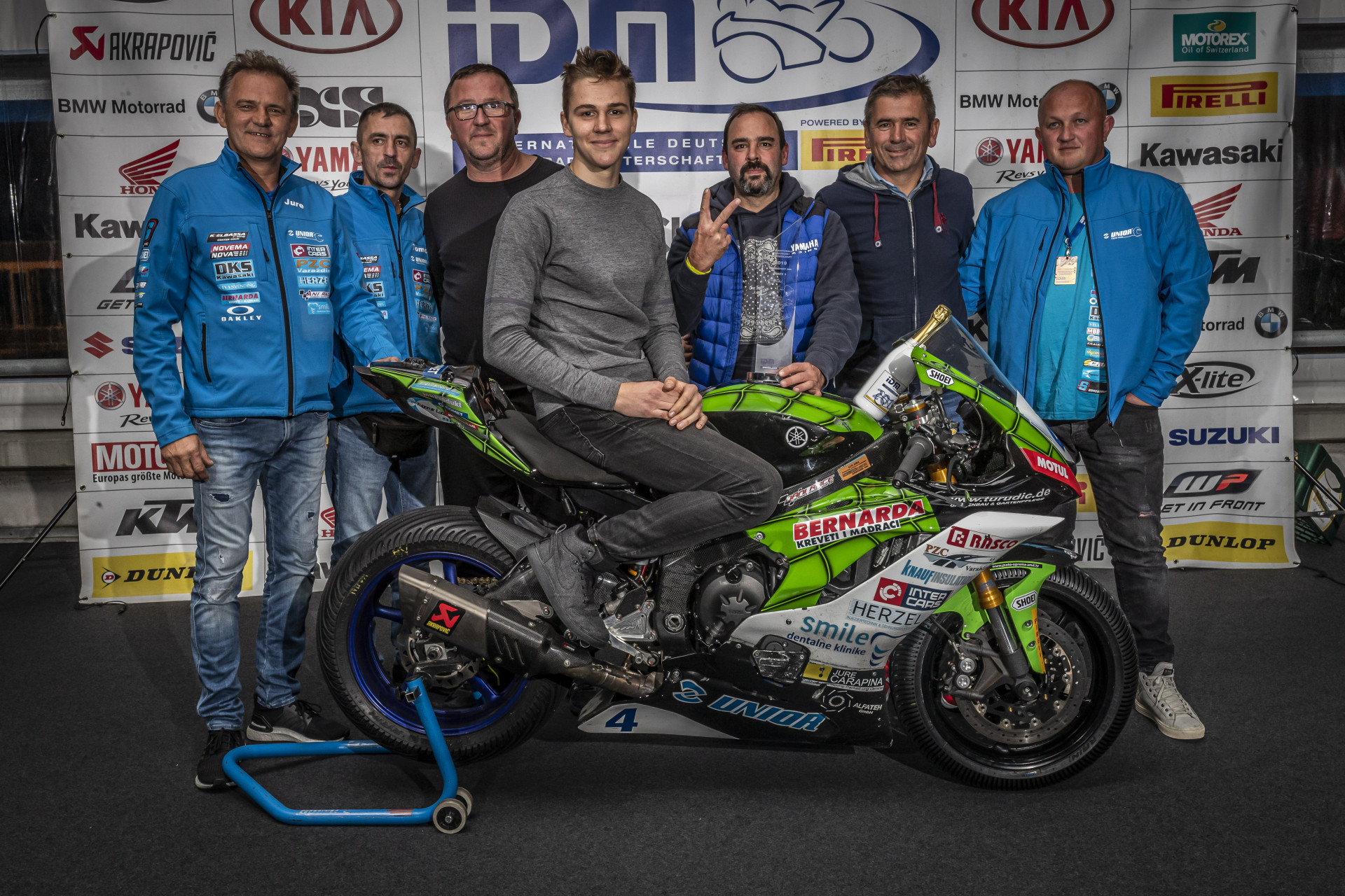 Unior Racing Team.jpg