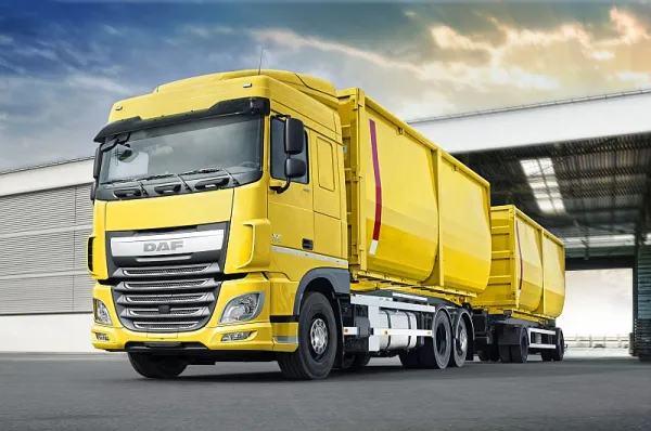 PACCAR na plusie