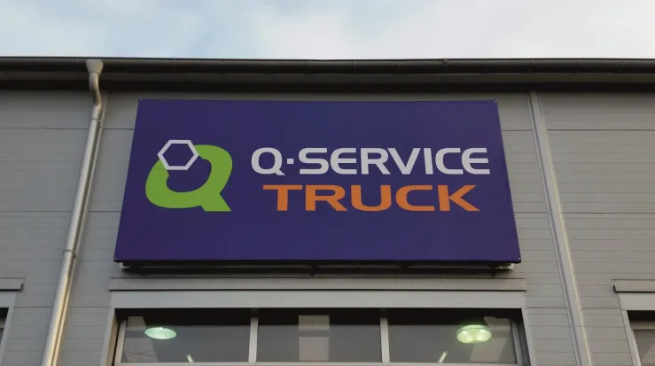 Q-service-truck.jpg