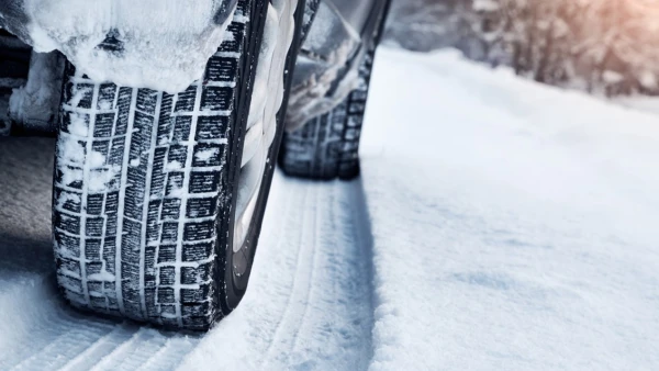 215/55 R17 žieminių padangų testas