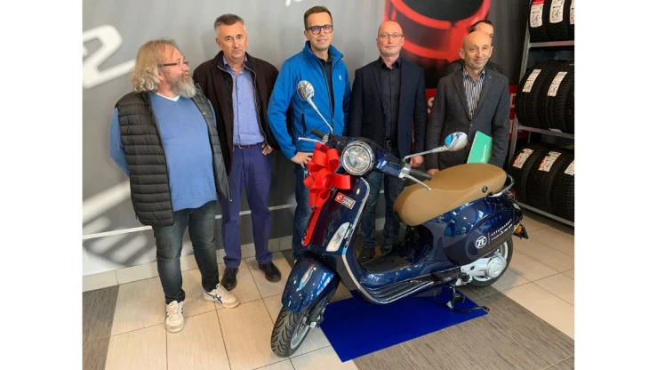 Skutery Vespa – nagrody w konkursie Inter Cars i ZF Aftermarket (6)