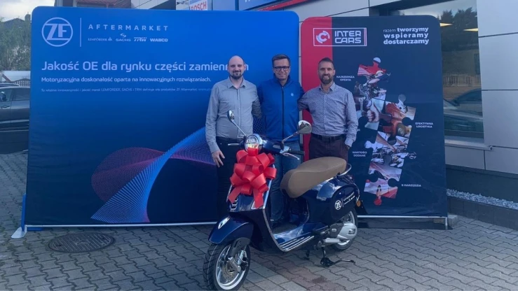 Skutery Vespa – nagrody w konkursie Inter Cars i ZF Aftermarket (2)