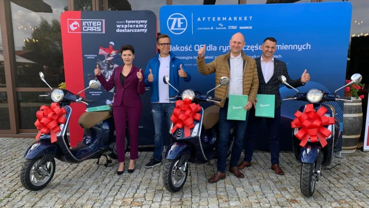 Skutery Vespa – nagrody w konkursie Inter Cars i ZF Aftermarket (5)